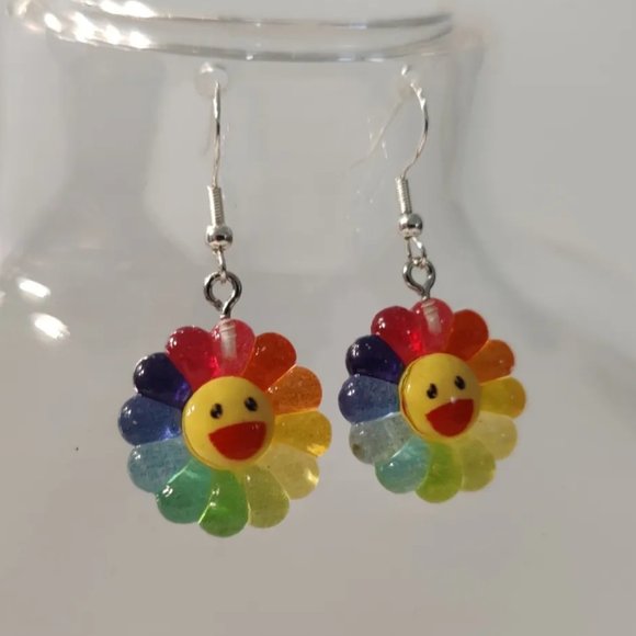 Flower Smiley Earrings | Festival Earrings | Cute Rainbow Flower Smiley - Picture 1 of 2